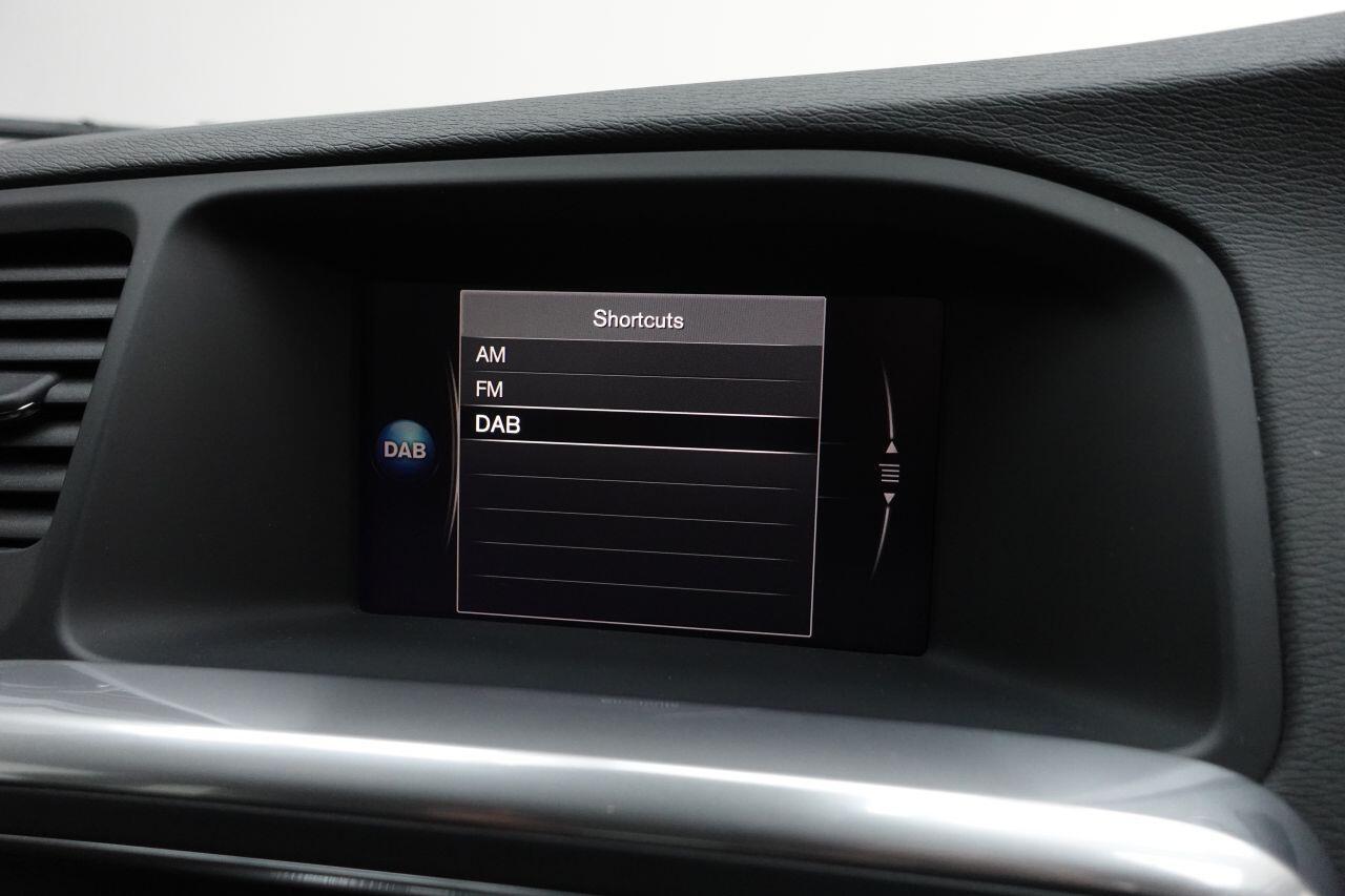 Volvo S60 - Image 17