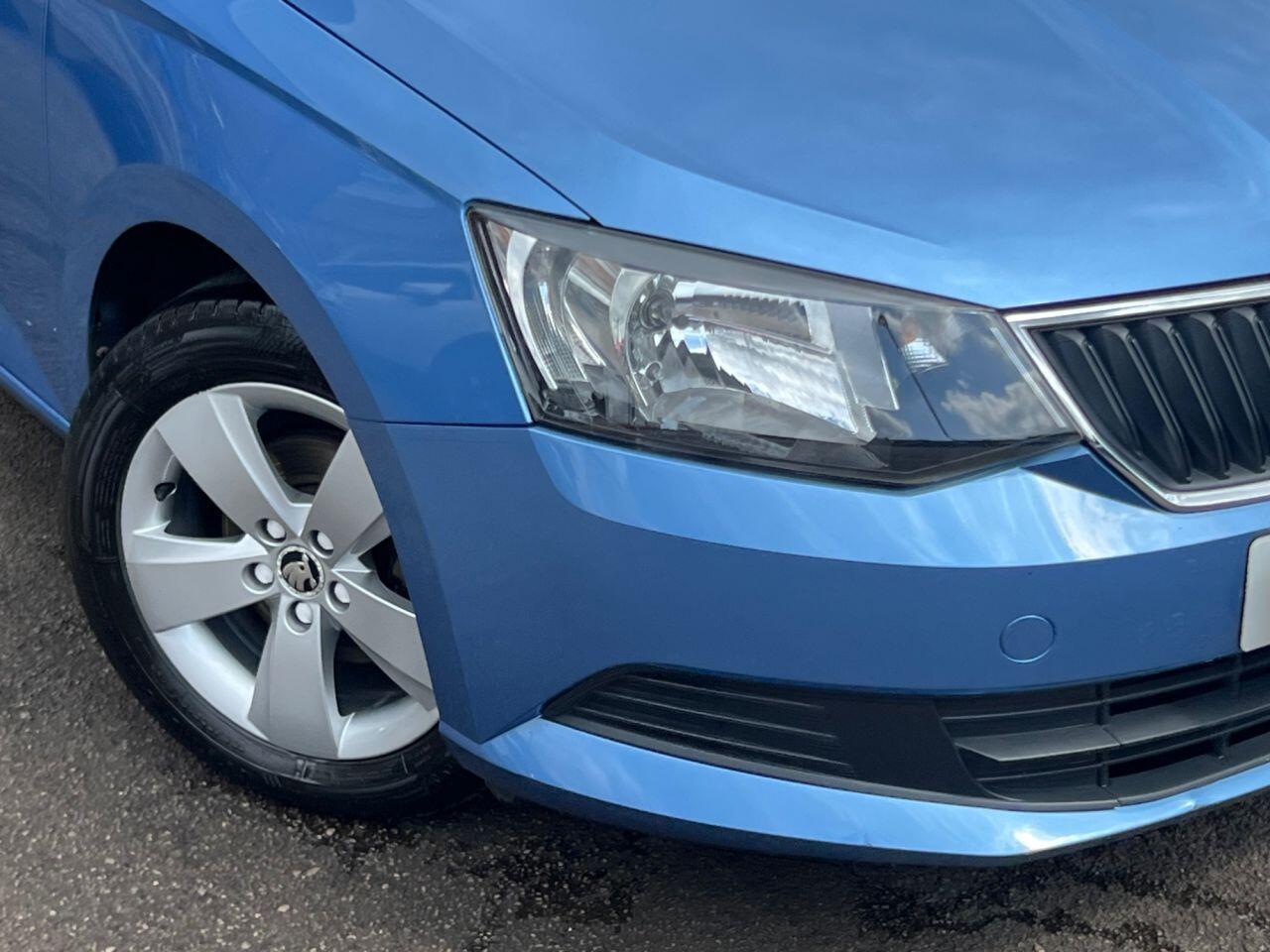 Skoda Fabia - Image 8