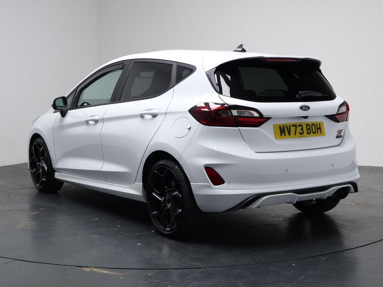 Ford Fiesta - Image 9