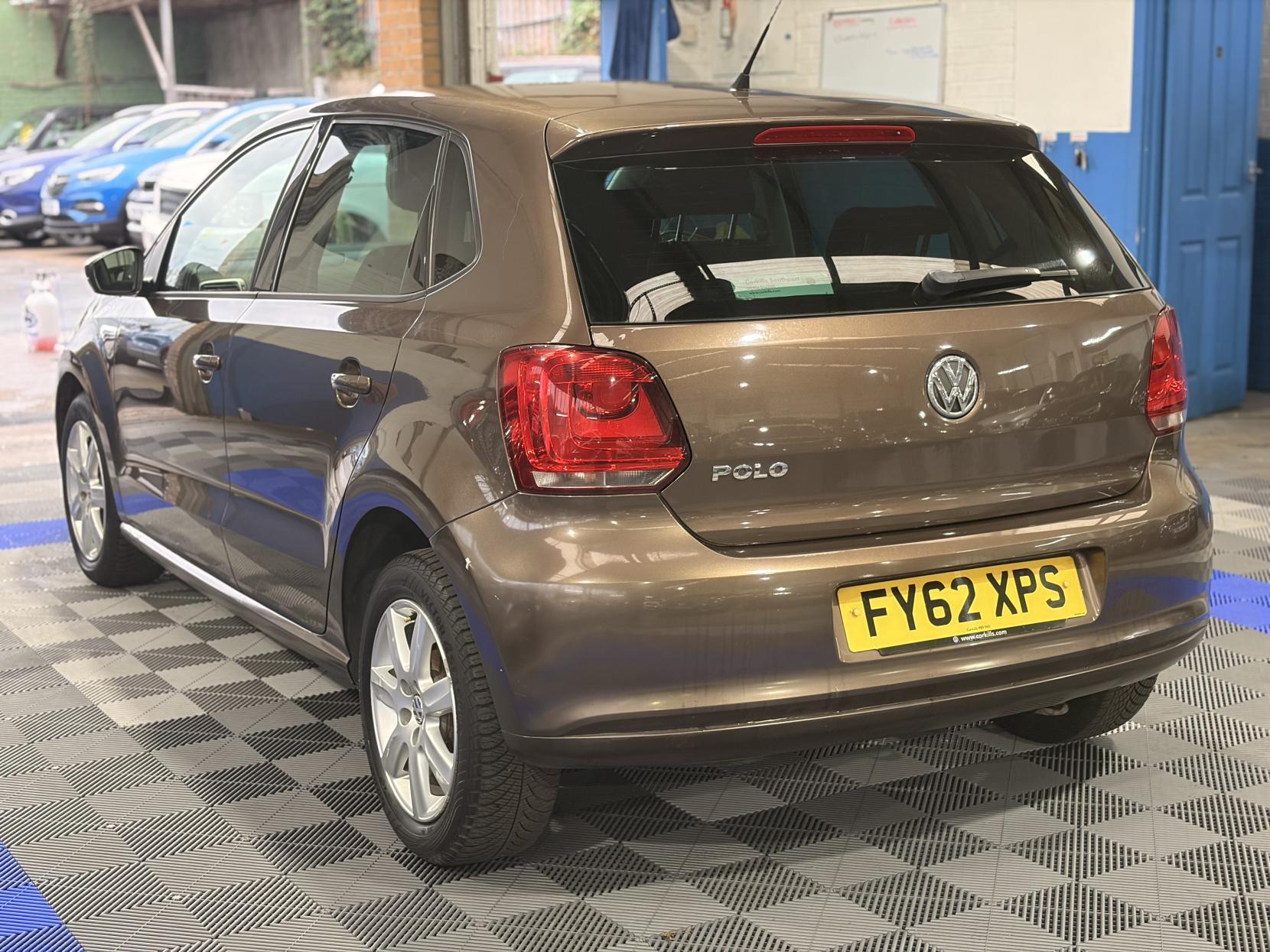 Volkswagen Polo - Image 5