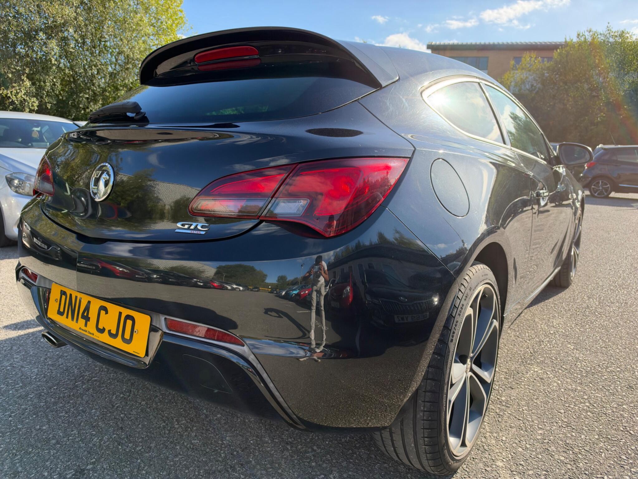 Vauxhall Astra GTC - Image 13
