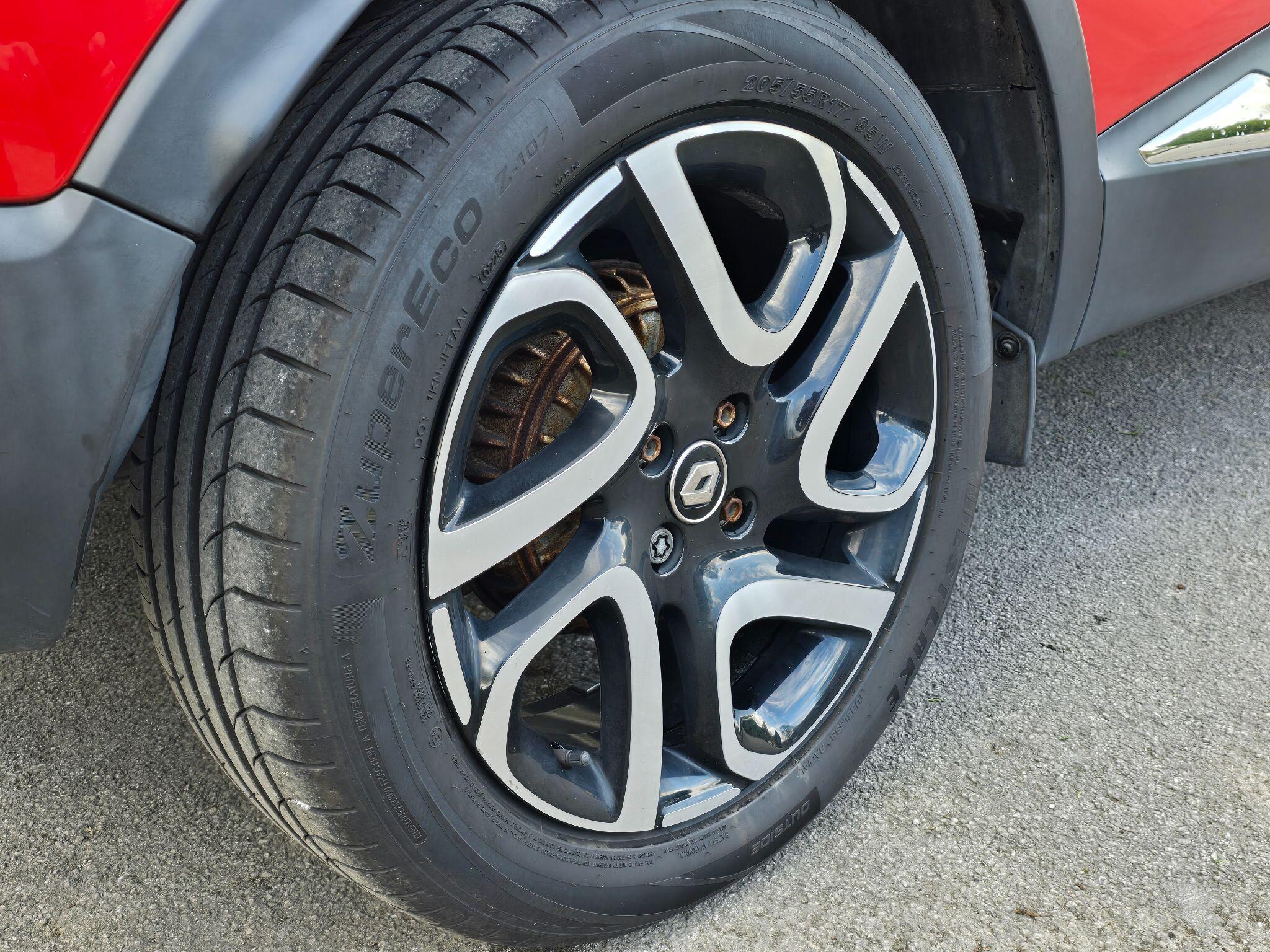 Renault Captur - Image 10