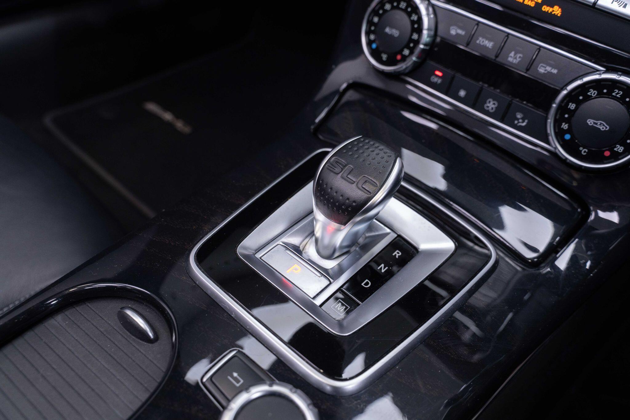 Mercedes SLC - Image 11