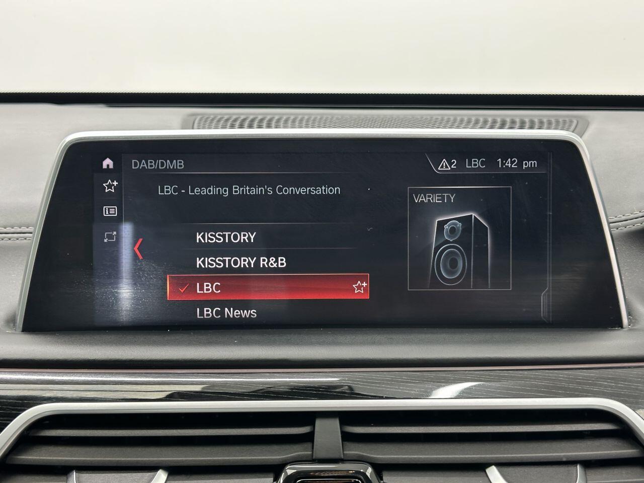 BMW 7 Series - Image 25