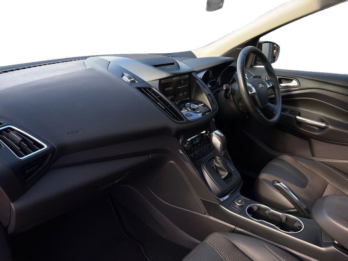 Ford Kuga - Image 14