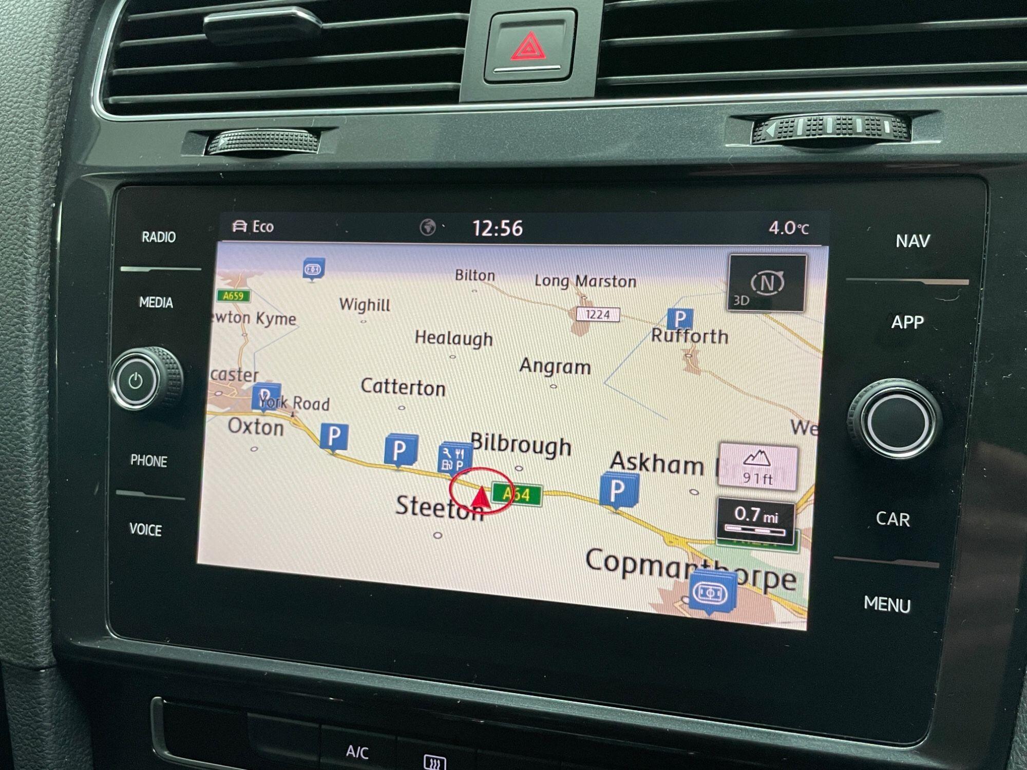 Volkswagen Golf - Image 39