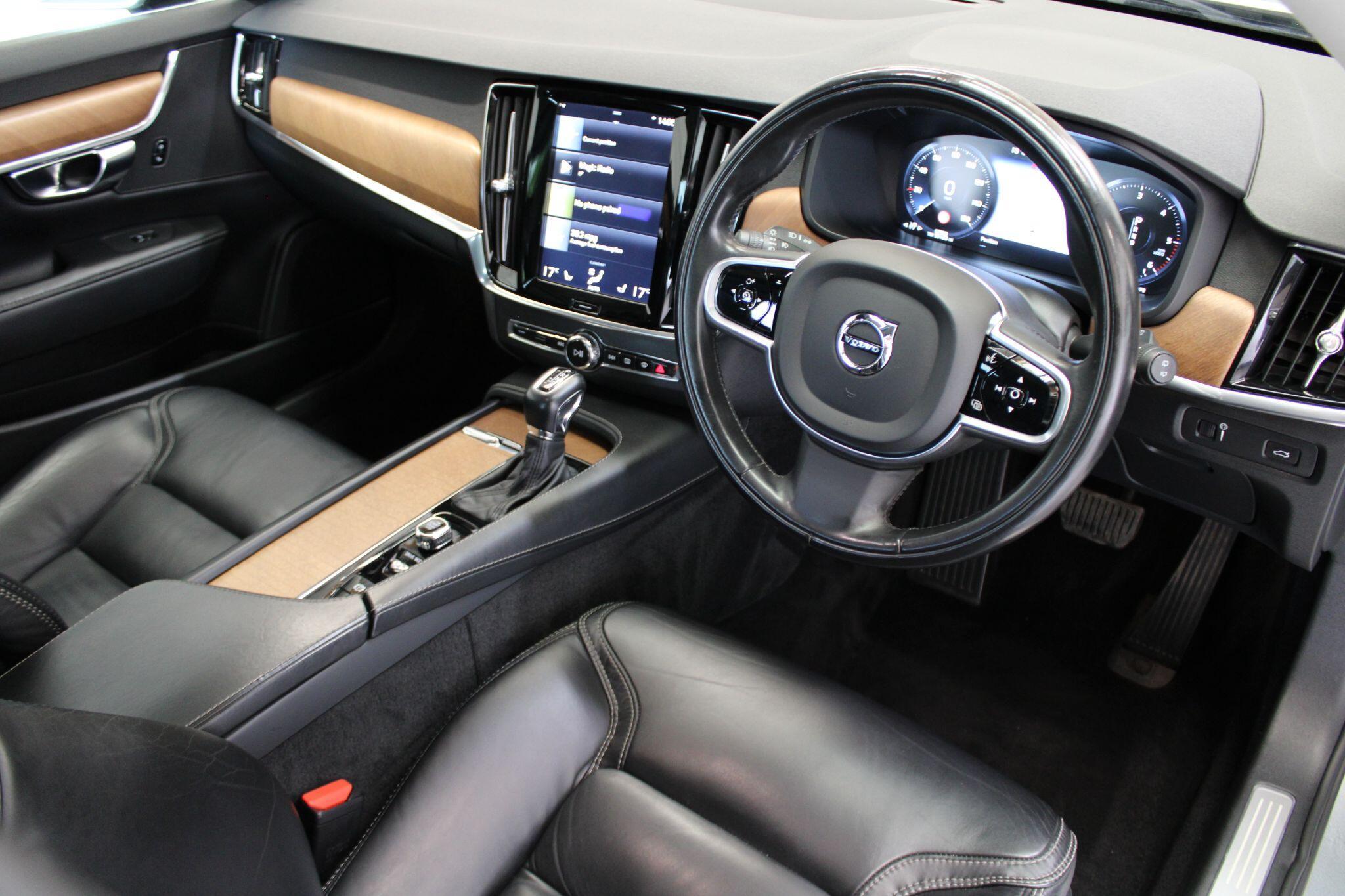Volvo V90 - Image 23