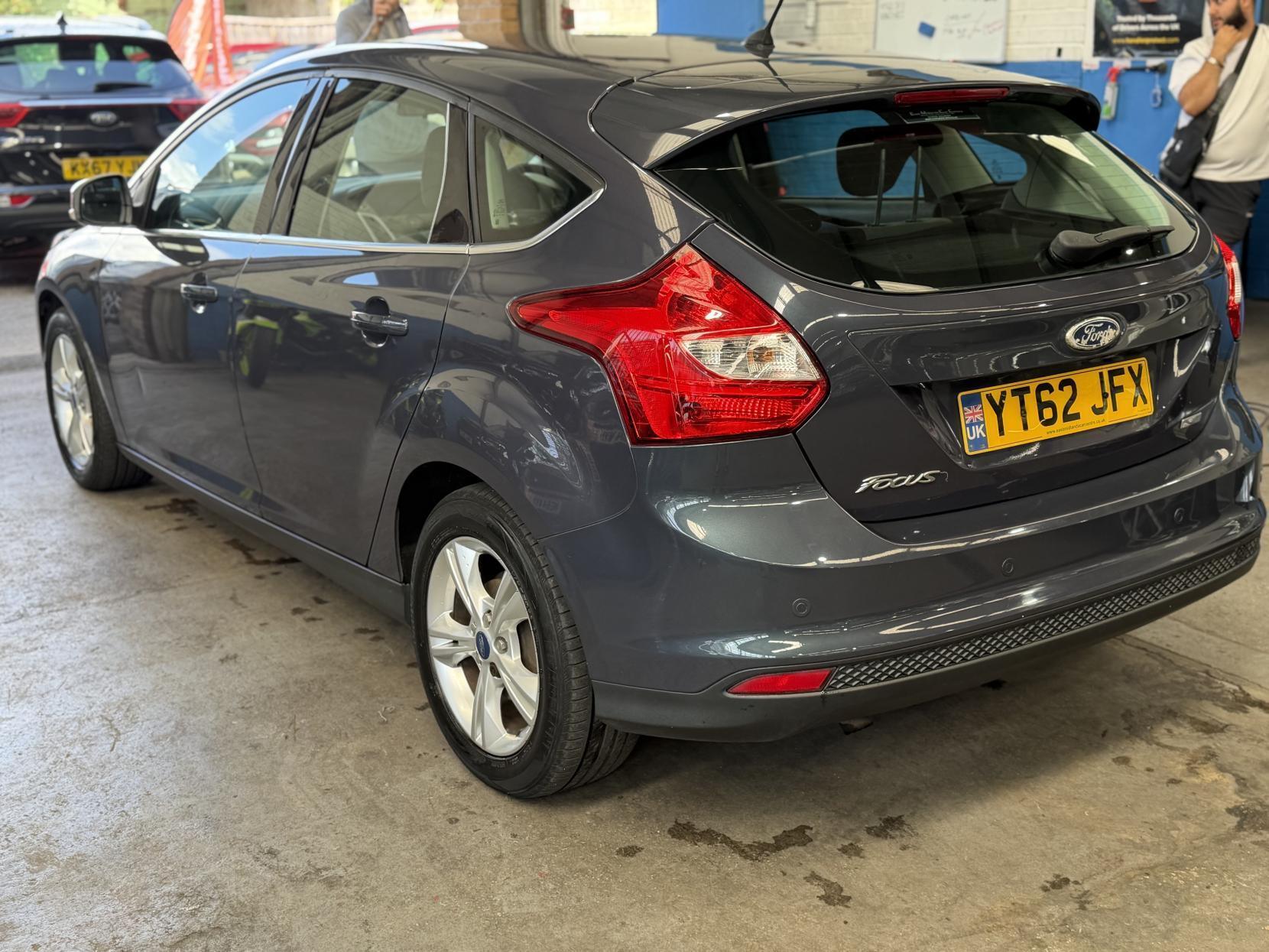 Ford Focus - Image 3