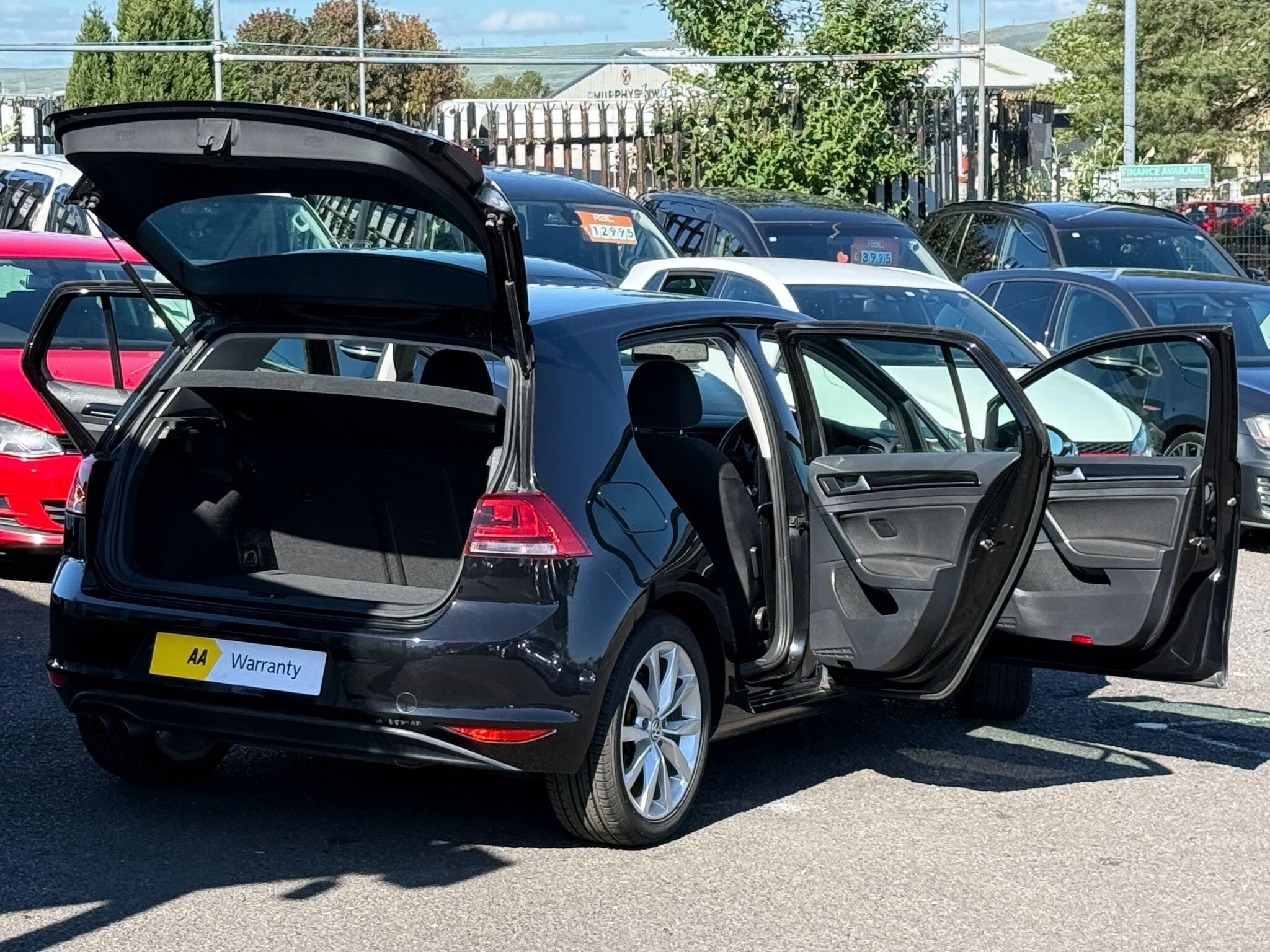 Volkswagen Golf - Image 2