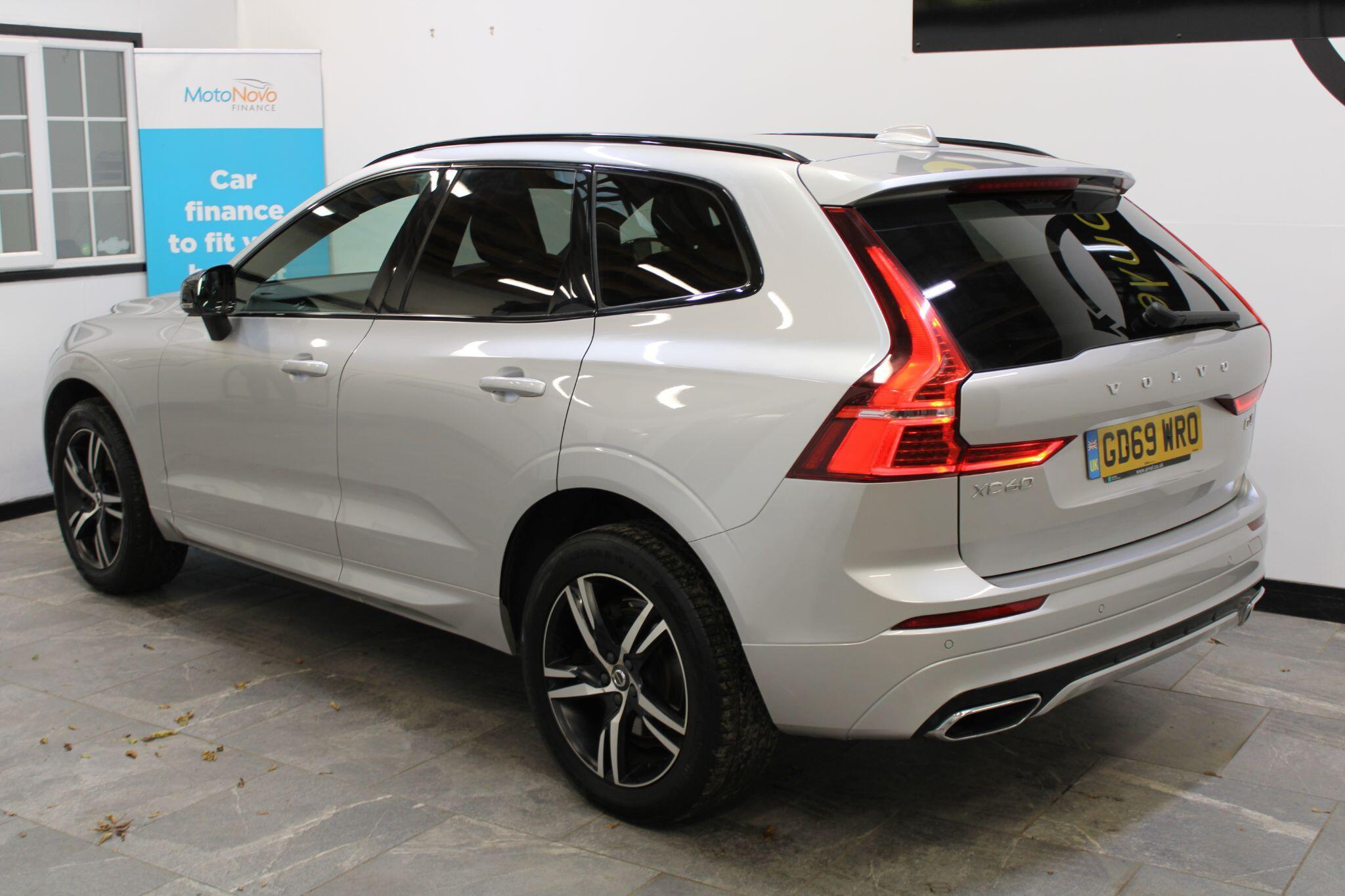 Volvo XC60 - Image 19
