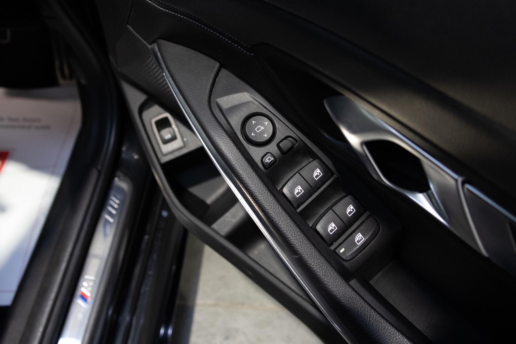 BMW 3 Series - Image 38