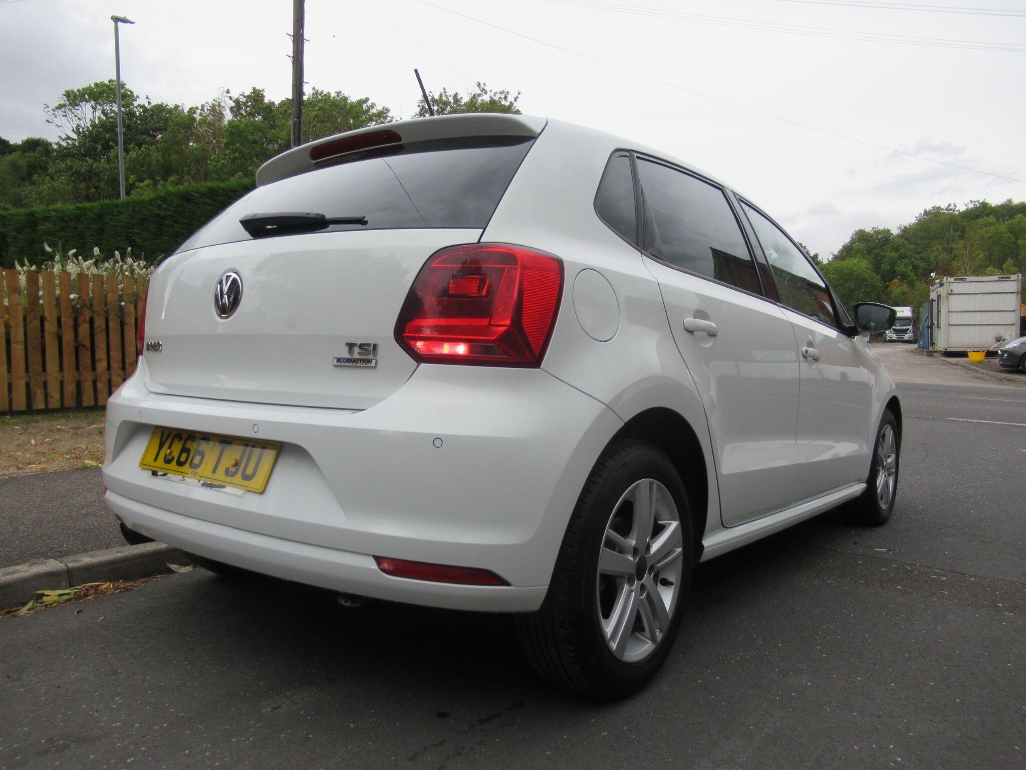 Volkswagen Polo - Image 4