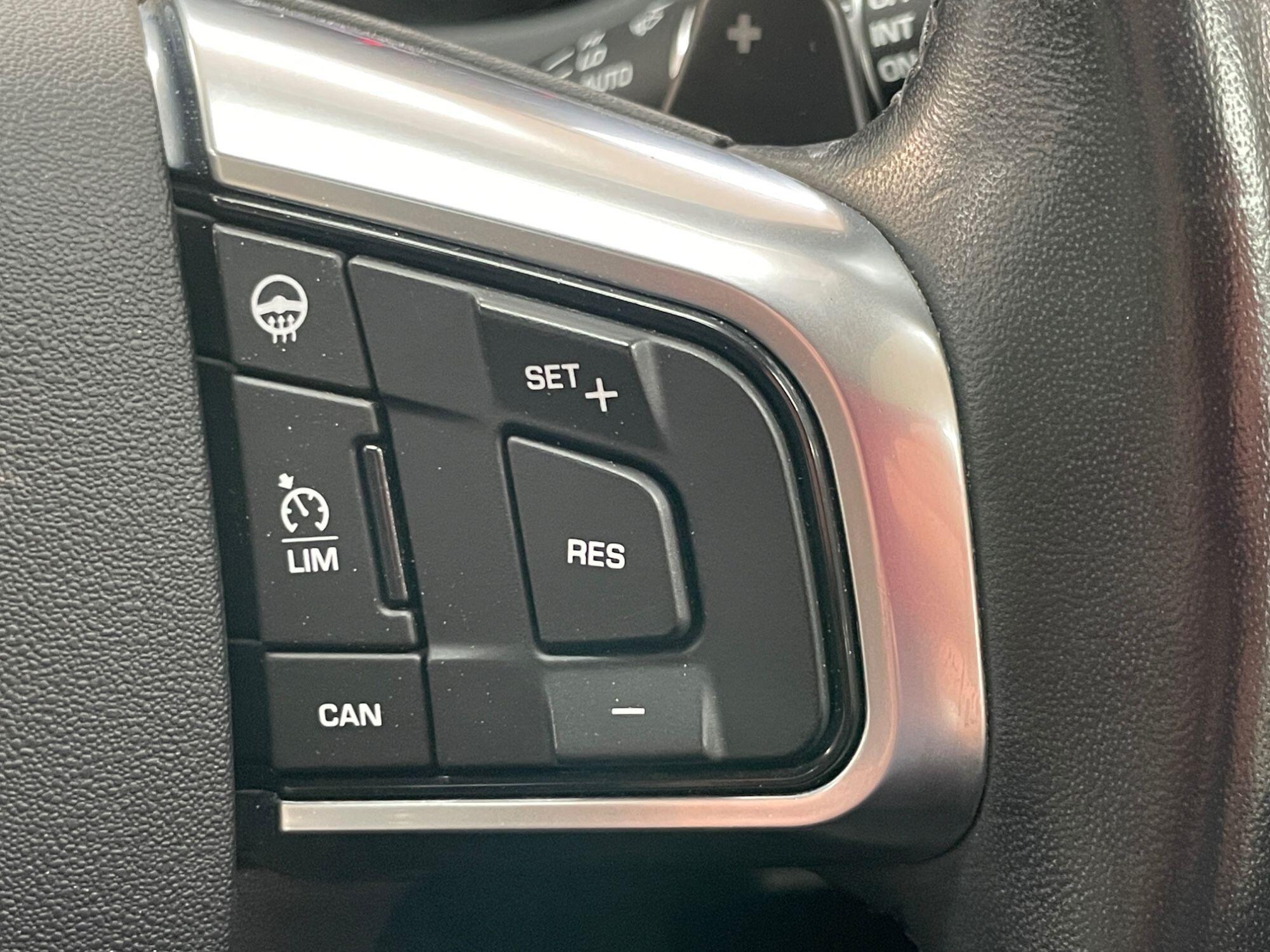 Land Rover DISCOVERY SPORT - Image 45