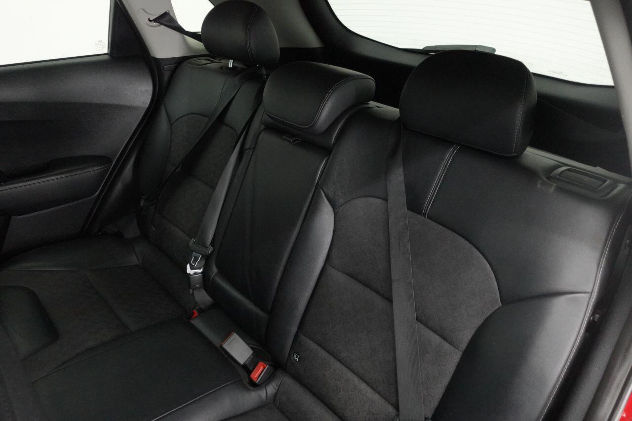 Kia Niro - Image 18