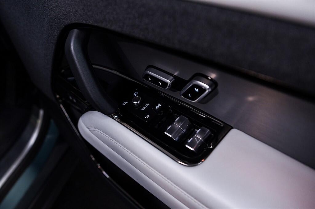 Land Rover RANGE ROVER SPORT - Image 32