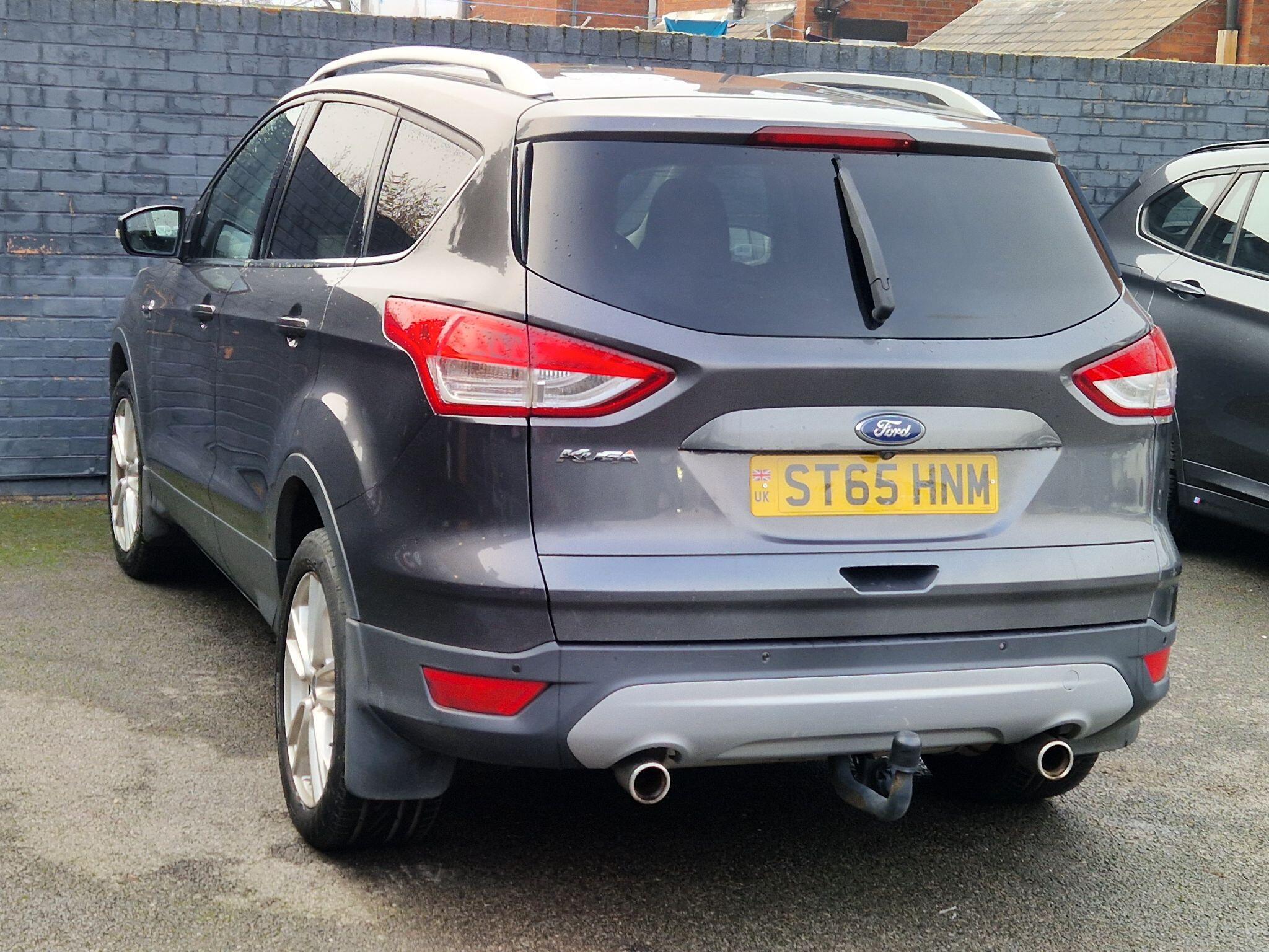 Ford Kuga - Image 8