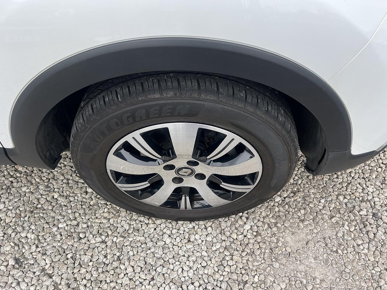 Renault Captur - Image 17