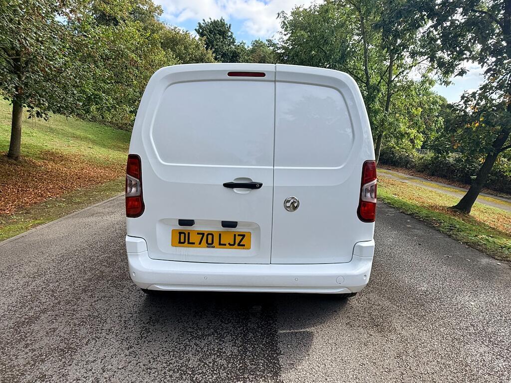 Vauxhall Combo - Image 5