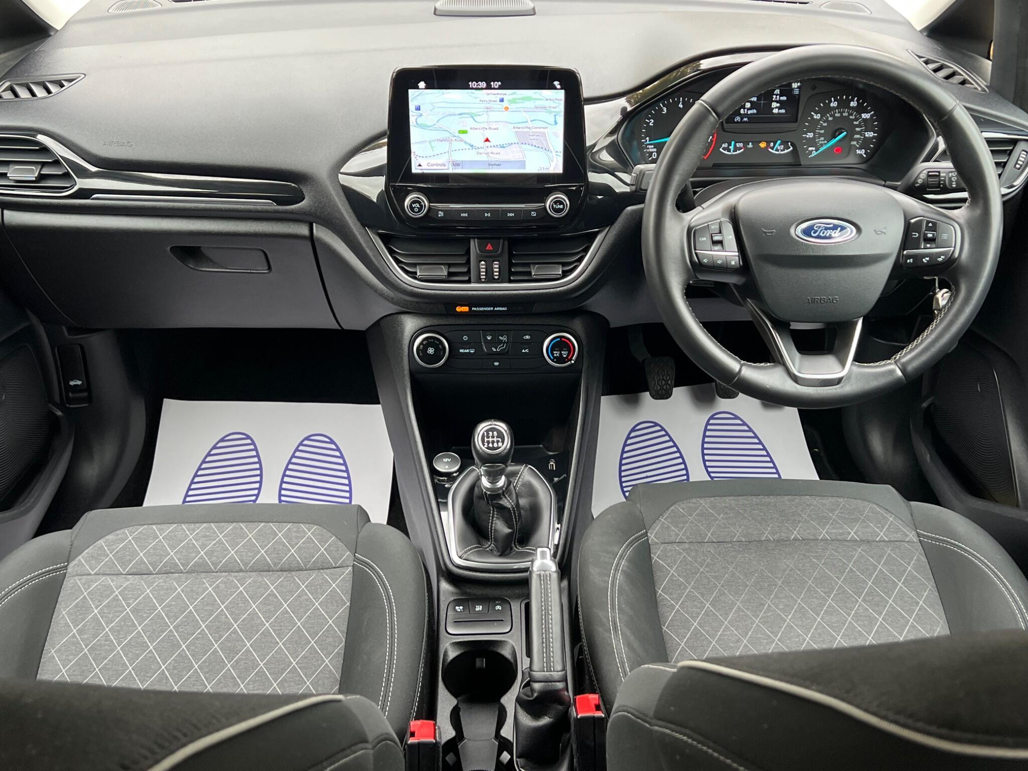 Ford Fiesta - Image 14