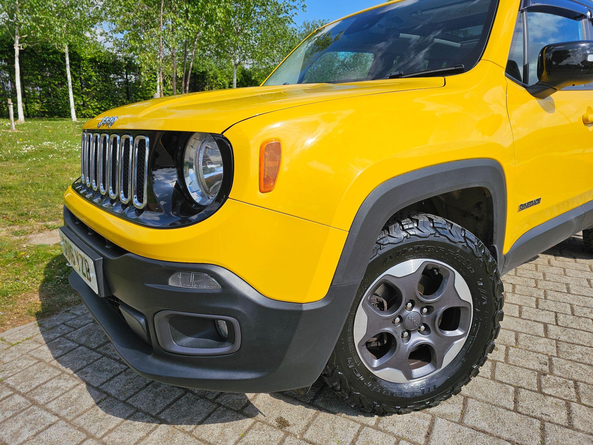 Jeep Renegade - Image 32