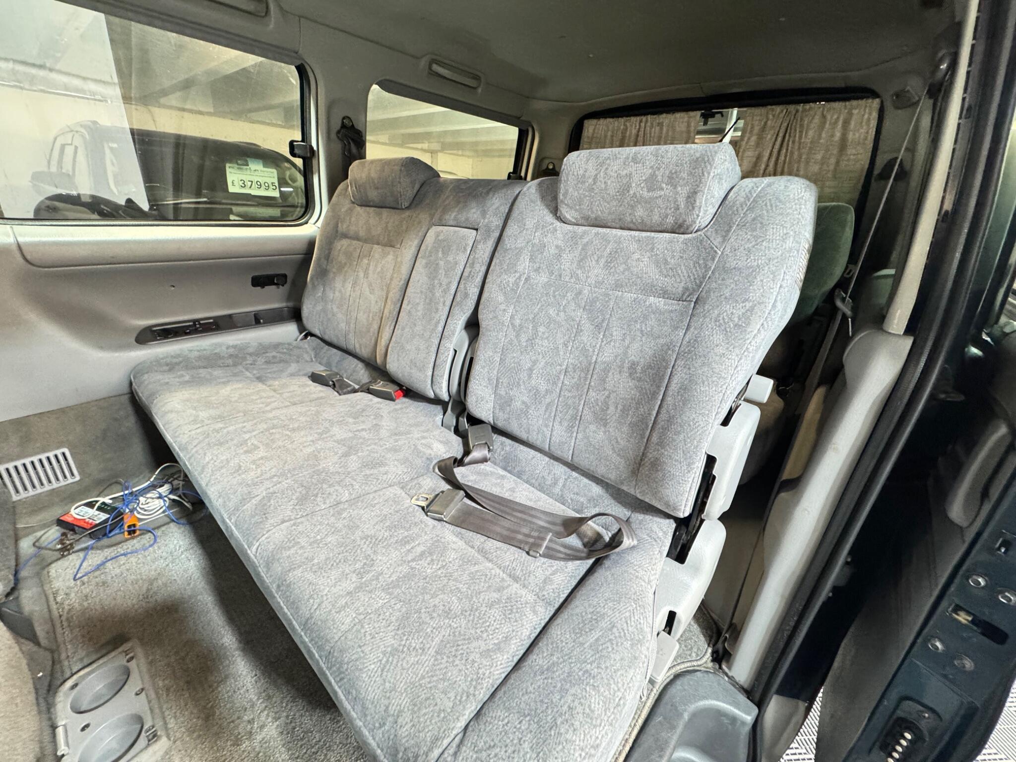 Mazda Bongo - Image 12