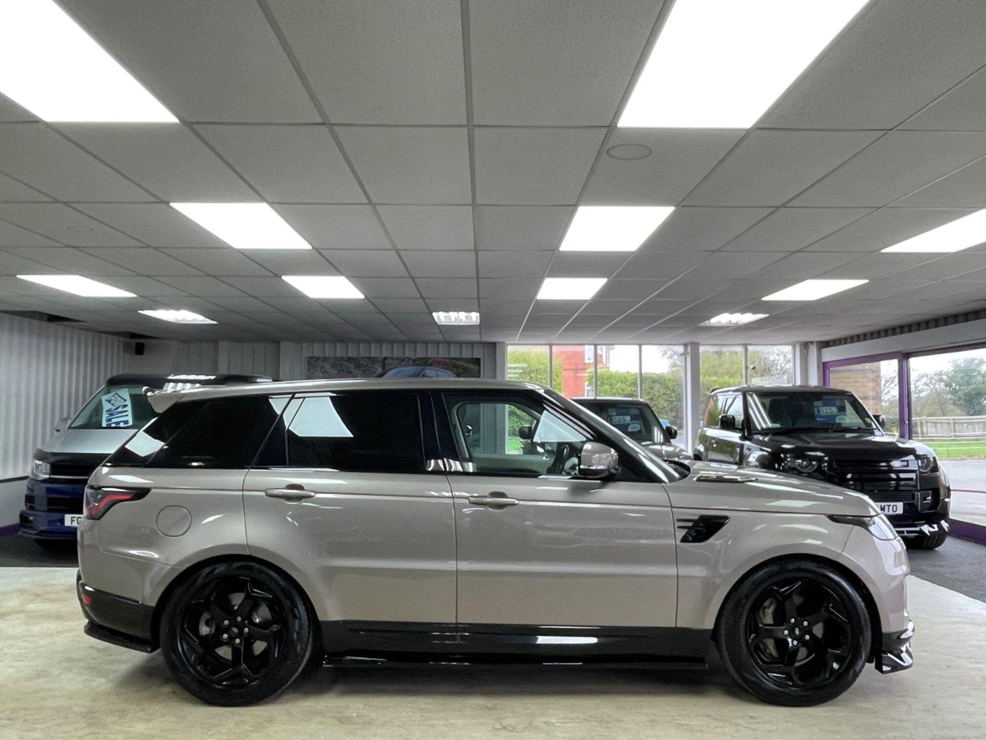 Land Rover RANGE ROVER SPORT - Image 12