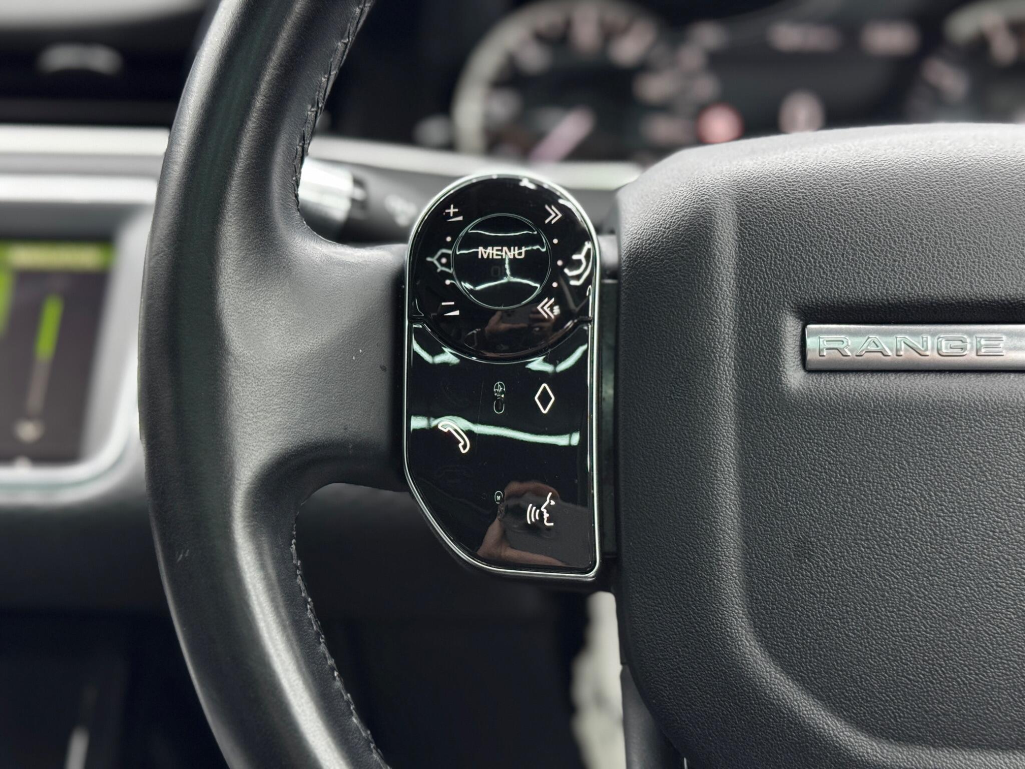 Land Rover Range Rover Evoque - Image 20