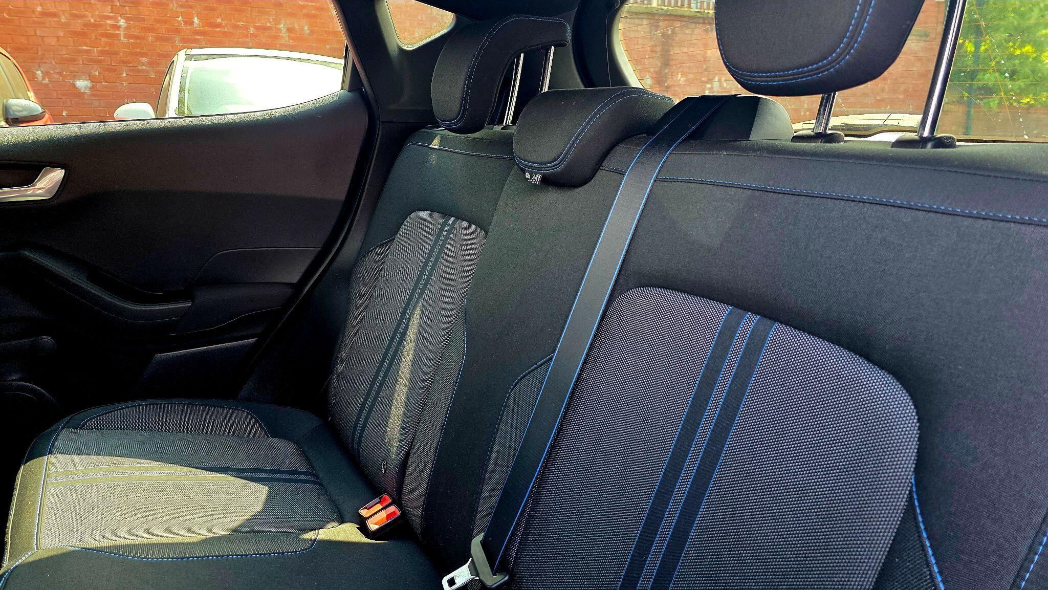 Ford Fiesta - Image 16