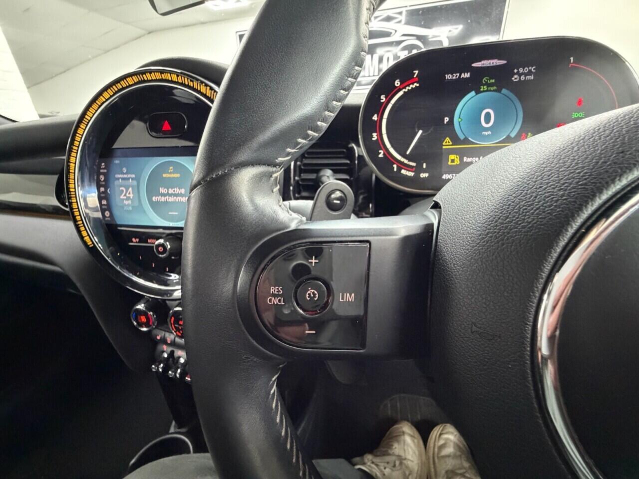 MINI Hatch - Image 29