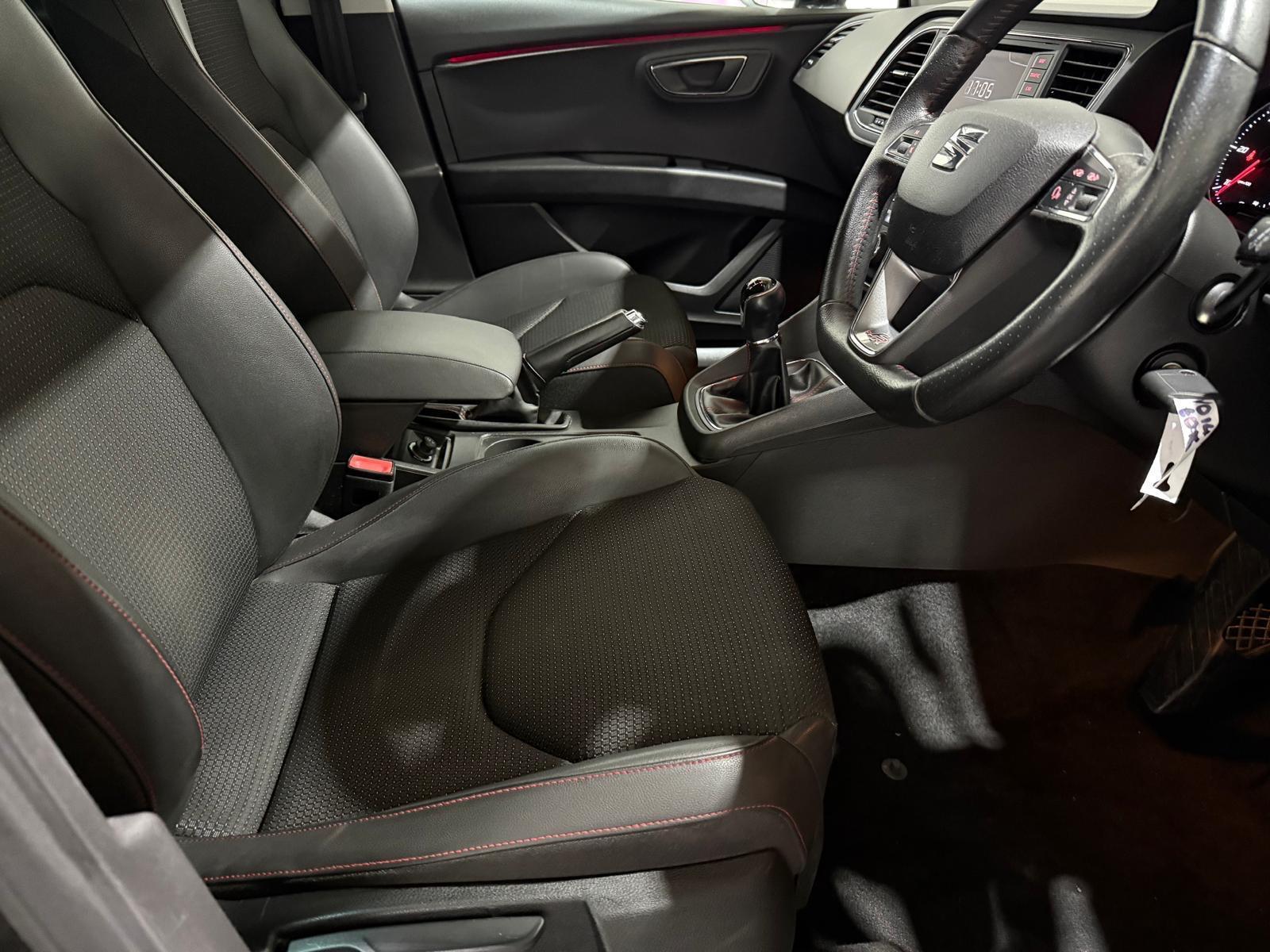 SEAT Leon - Image 23