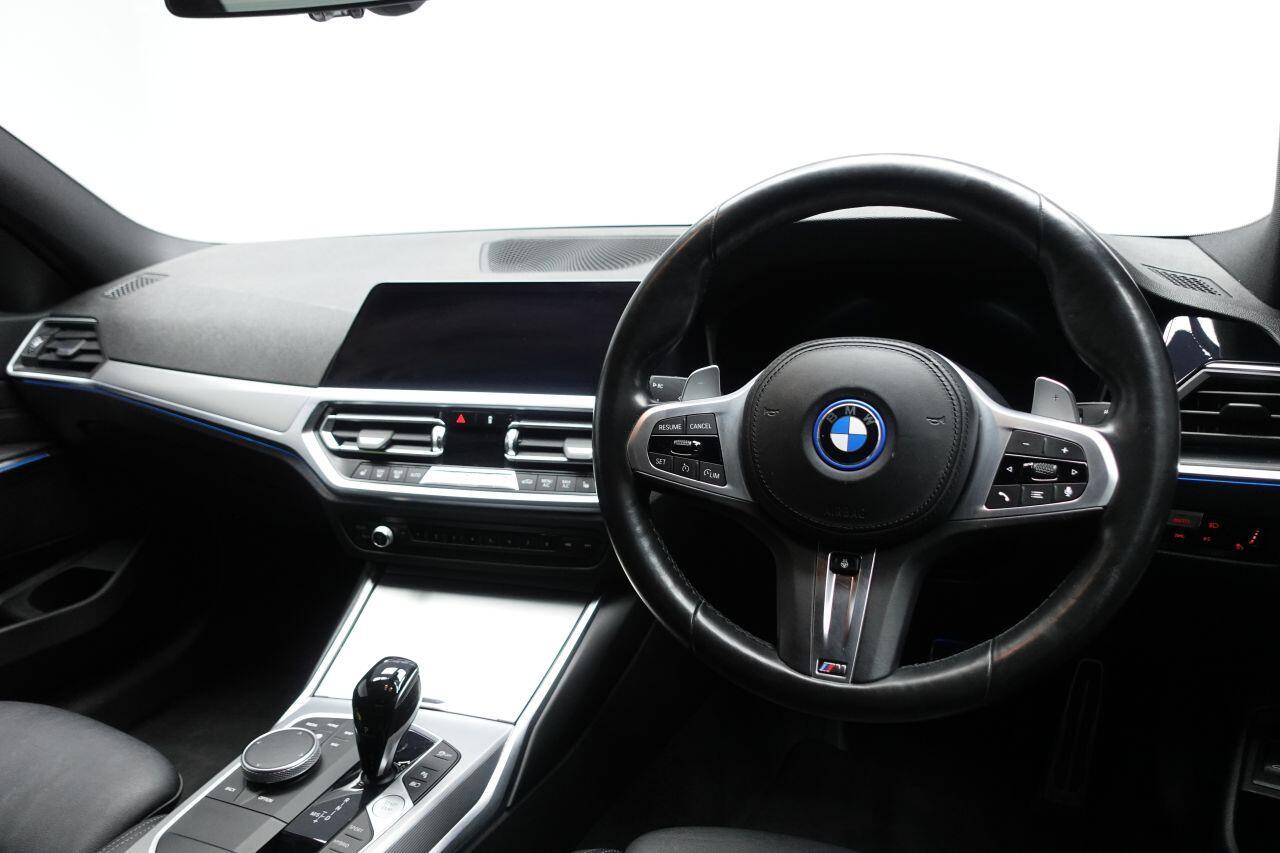 BMW 3 Series - Image 15