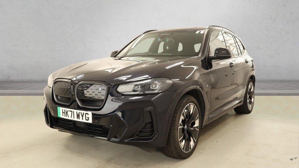 BMW iX3 - Image 5