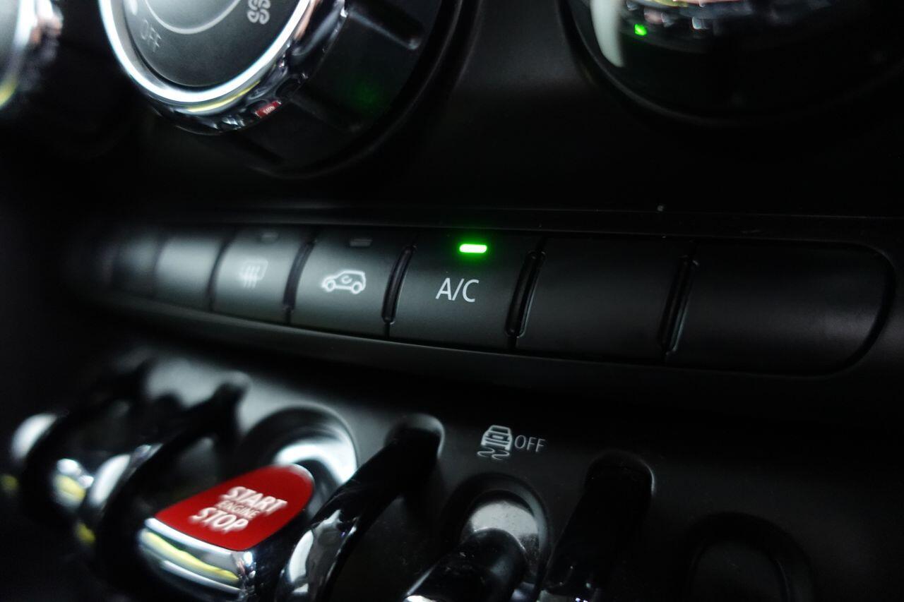 MINI Hatch - Image 11