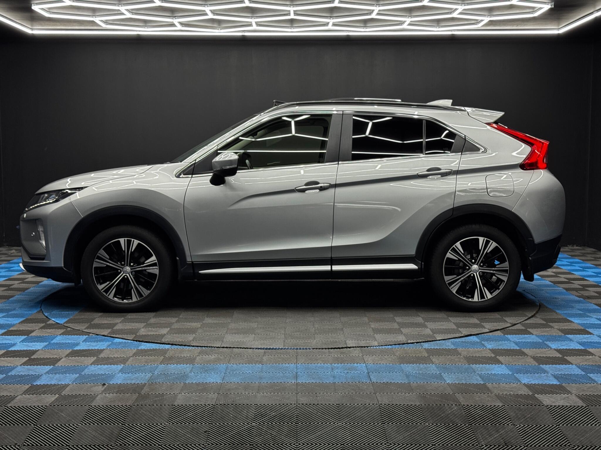 Mitsubishi Eclipse Cross - Image 8