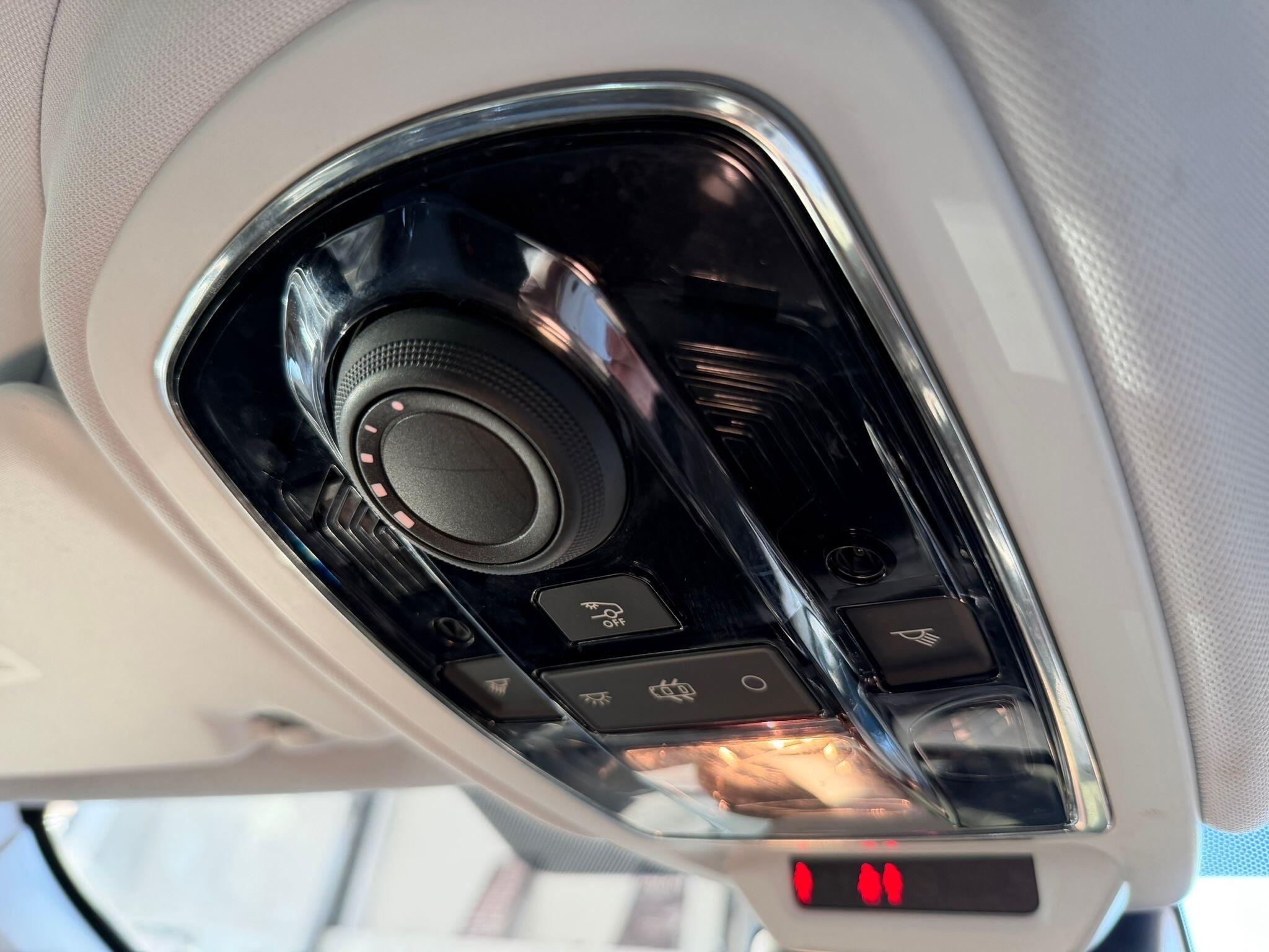 Peugeot 508 SW - Image 24