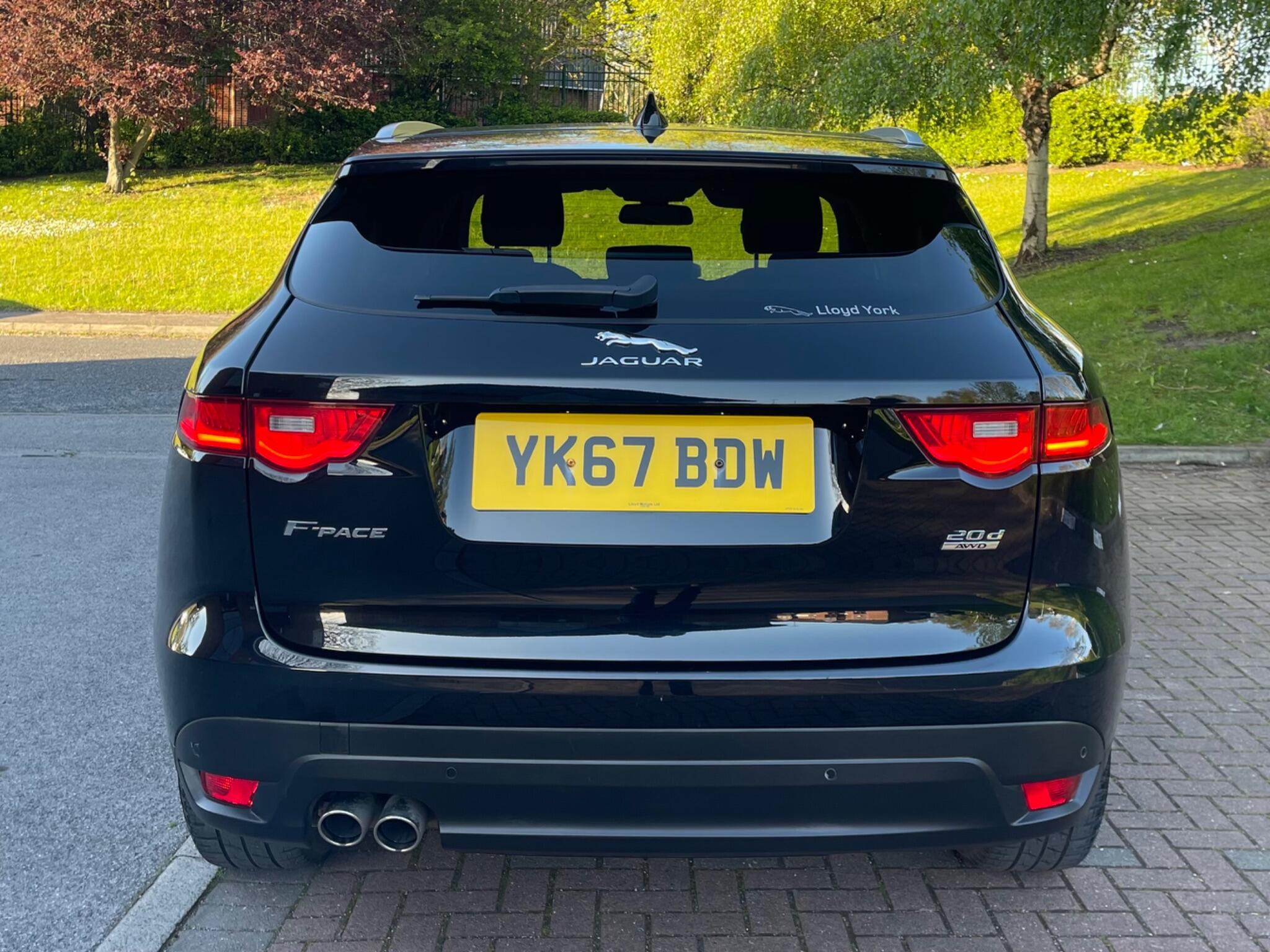 Jaguar F-Pace - Image 10