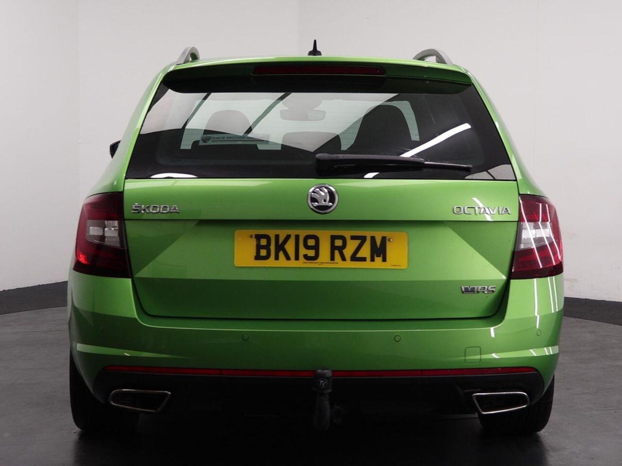 Skoda Octavia - Image 10