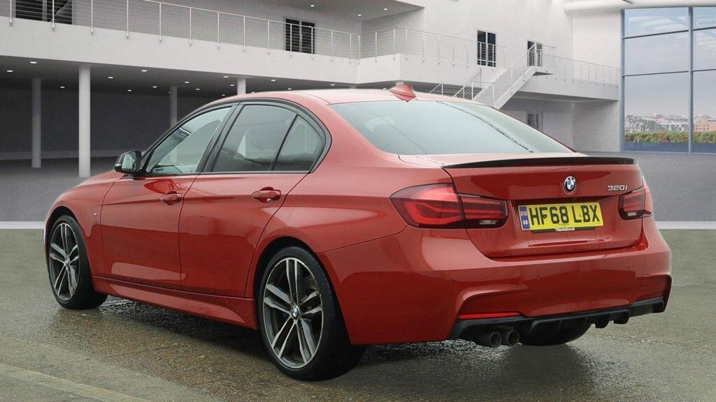 BMW 3 Series - Image 3