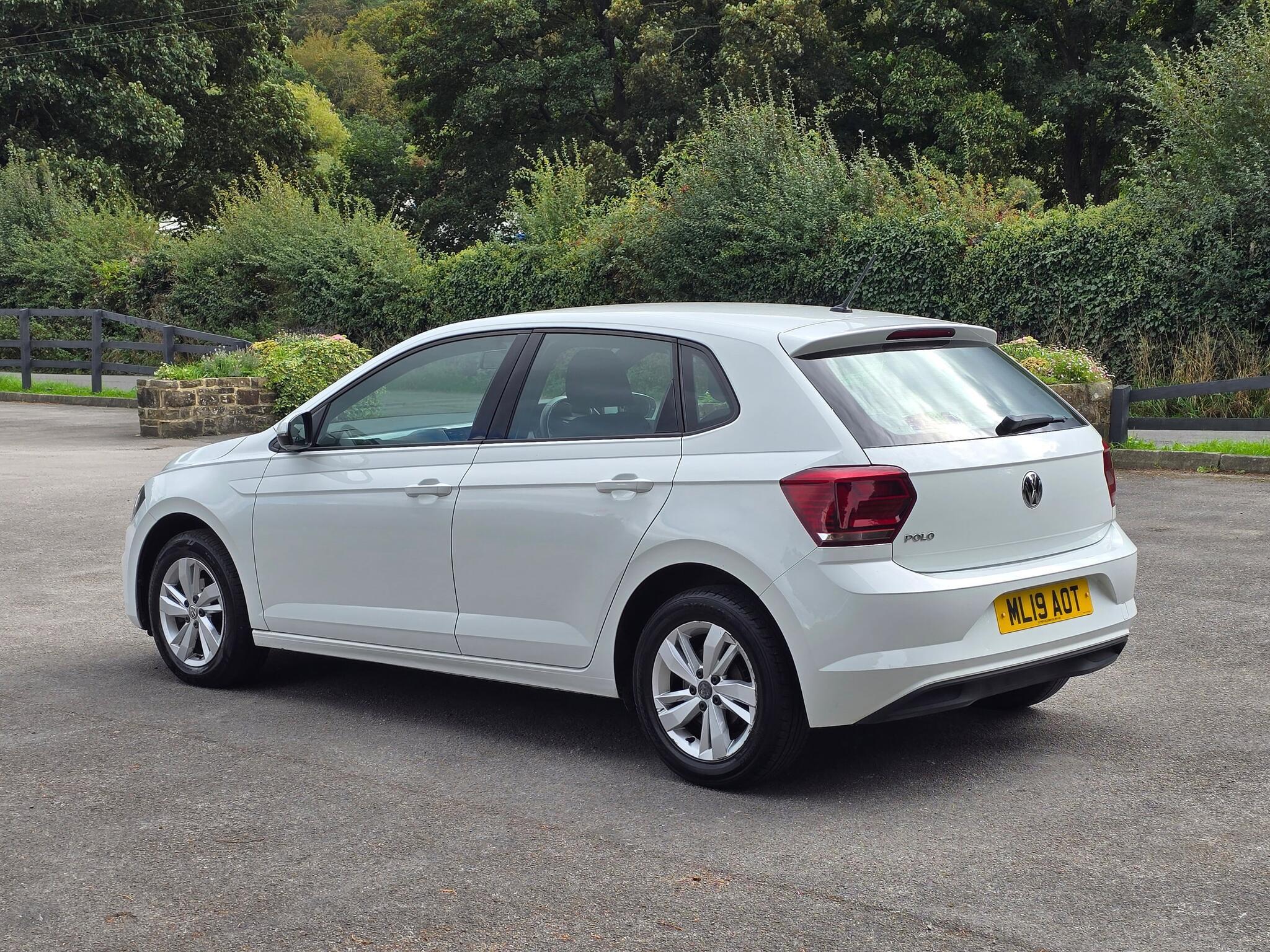 Volkswagen Polo - Image 17