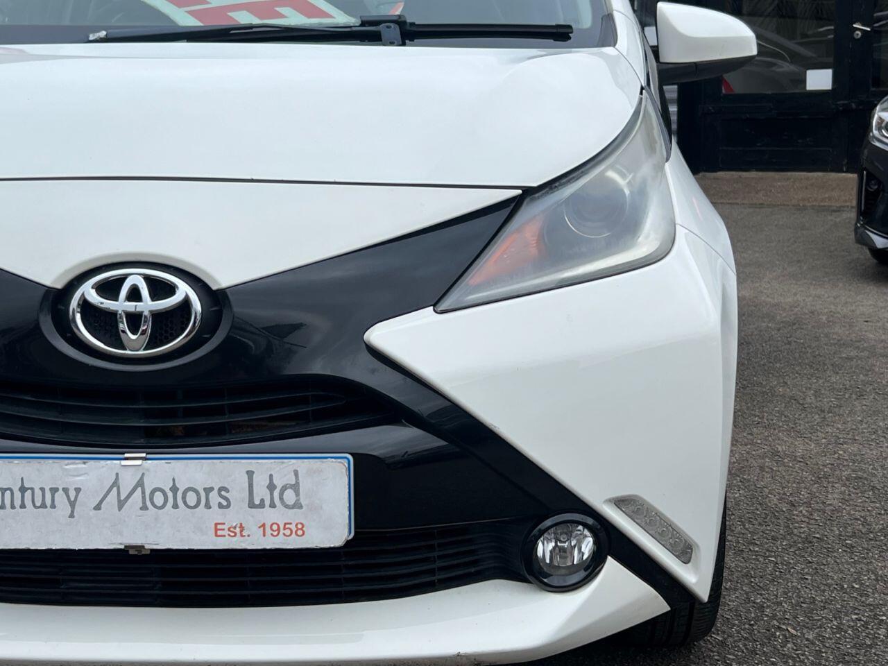 Toyota Aygo - Image 11