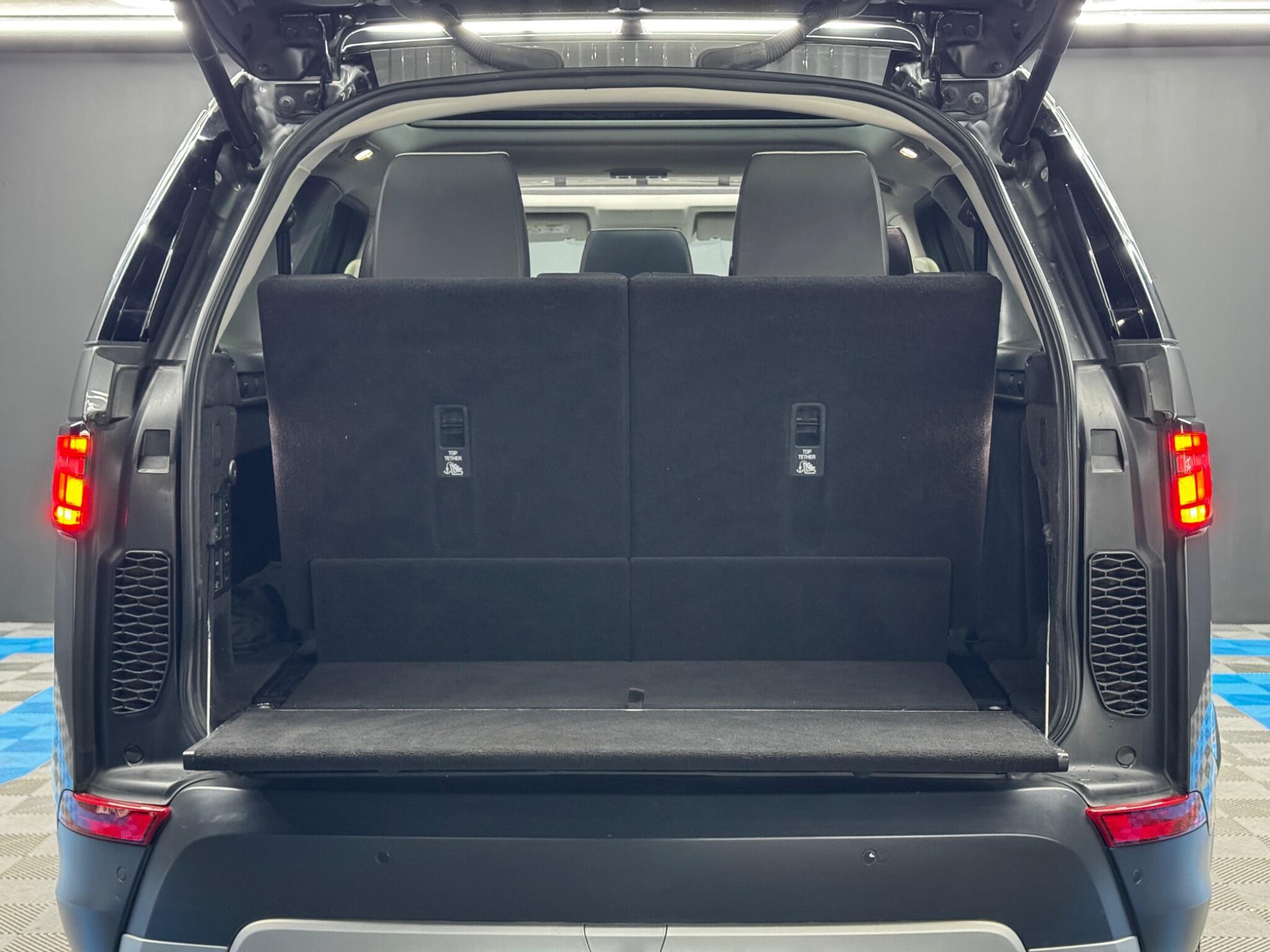 Land Rover Discovery - Image 44