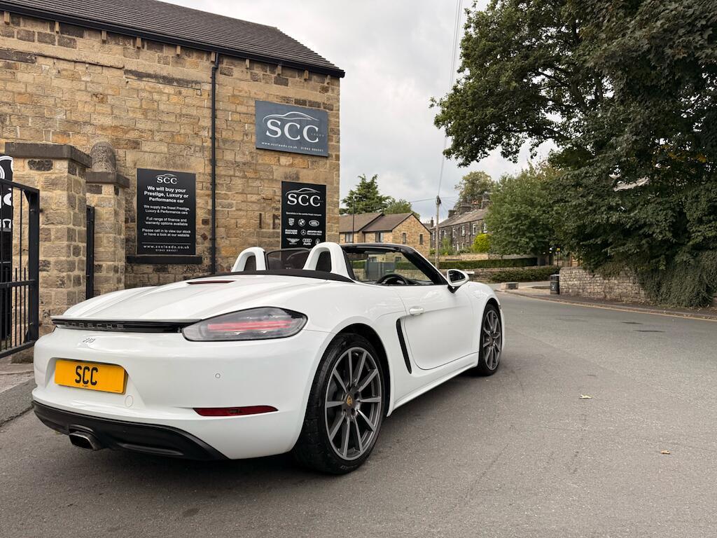 Porsche 718 Boxster - Image 7