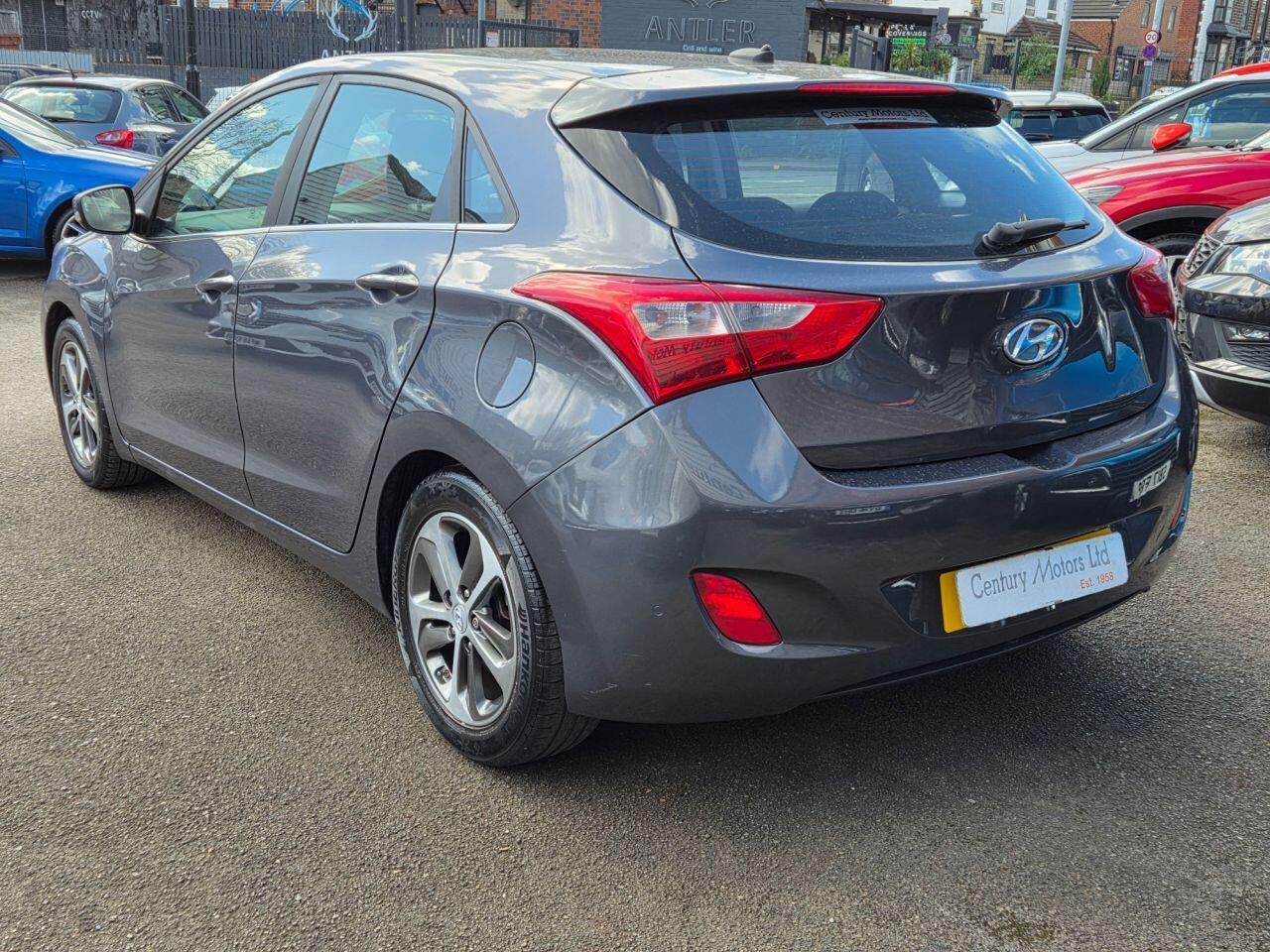 Hyundai i30 - Image 5