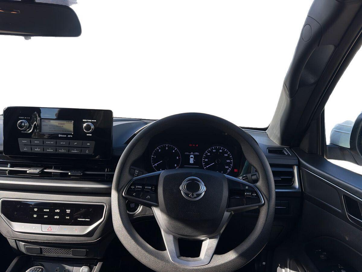 Ssangyong Musso - Image 10
