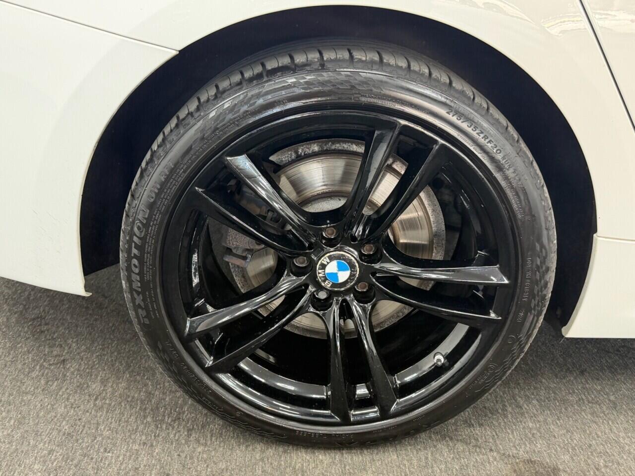 BMW 5 SERIES GRAN TURISMO - Image 12