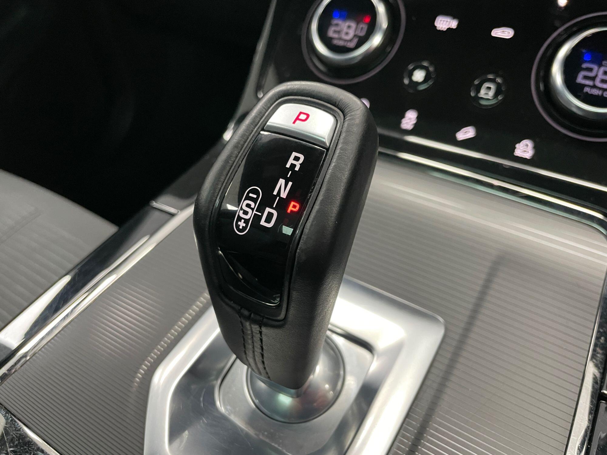 Land Rover Range Rover Evoque - Image 44