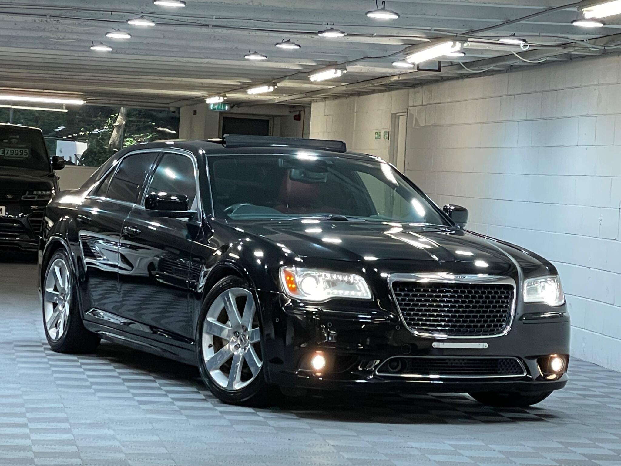 Chrysler 300C - Image 19