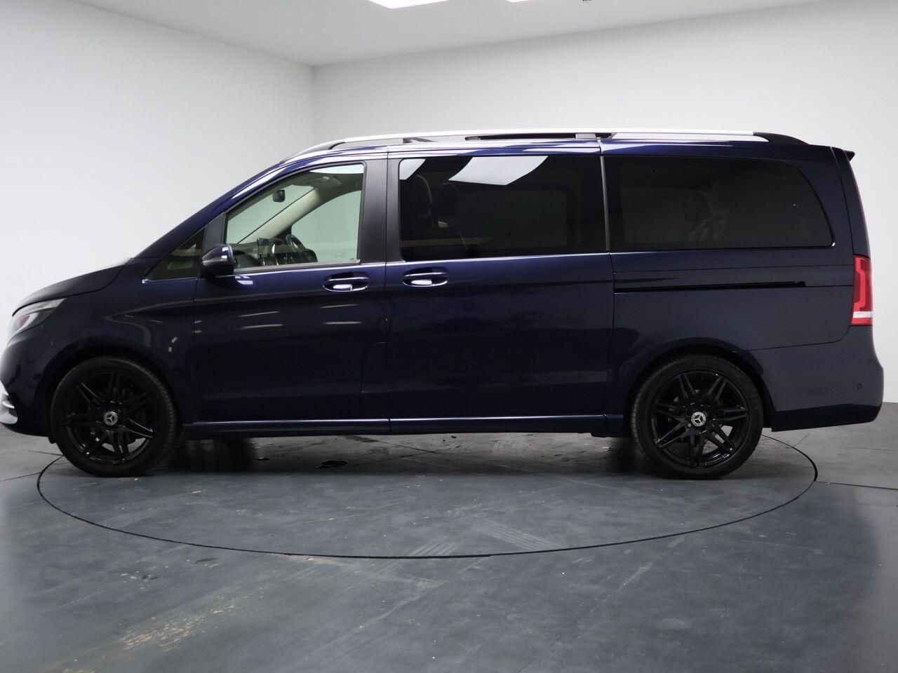 Mercedes V Class - Image 8