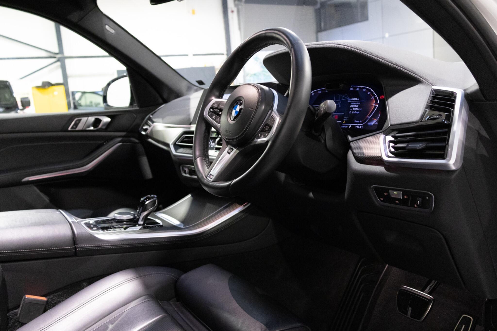 BMW X5 - Image 9