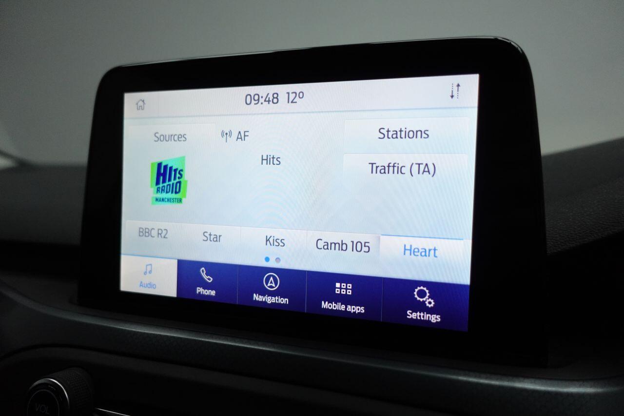 Ford Focus - Image 26